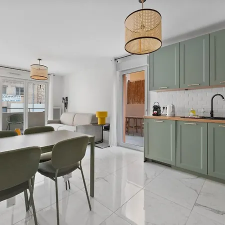 Apartman Avec Balcon-terrasse & Clim