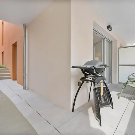 Avec Balcon-terrasse & Clim Apartman *