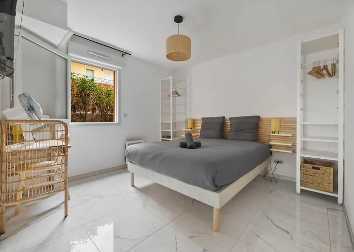 Apartmán Avec Balcon-terrasse & Clim