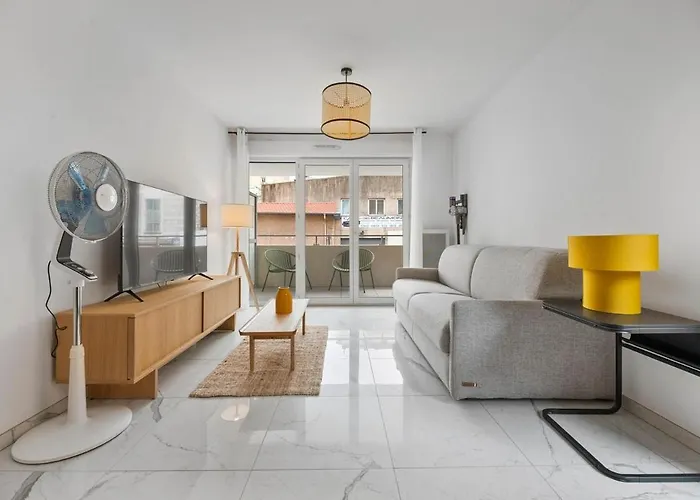 Apartmán Avec Balcon-terrasse & Clim *