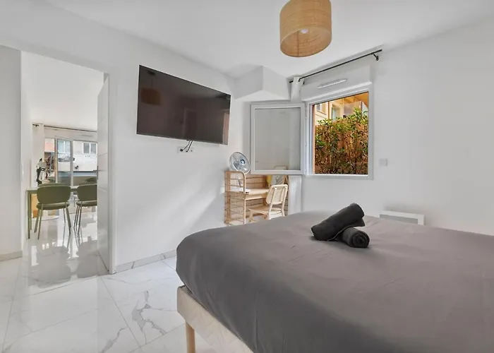 Apartmán Avec Balcon-terrasse & Clim Nice