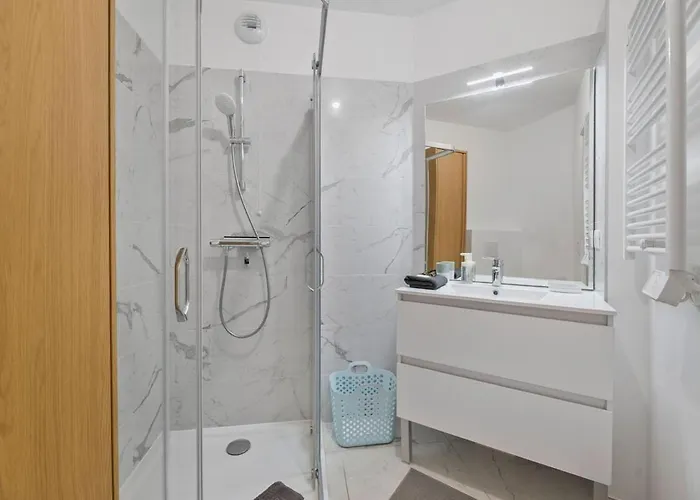 Avec Balcon-terrasse & Clim Apartmán