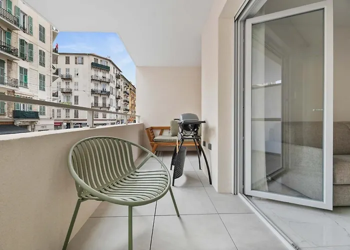 Avec Balcon-terrasse & Clim * Nice